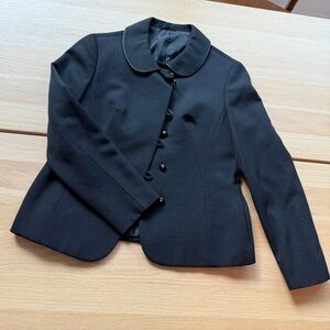 Beautiful vintage 1960s wool blazer. S